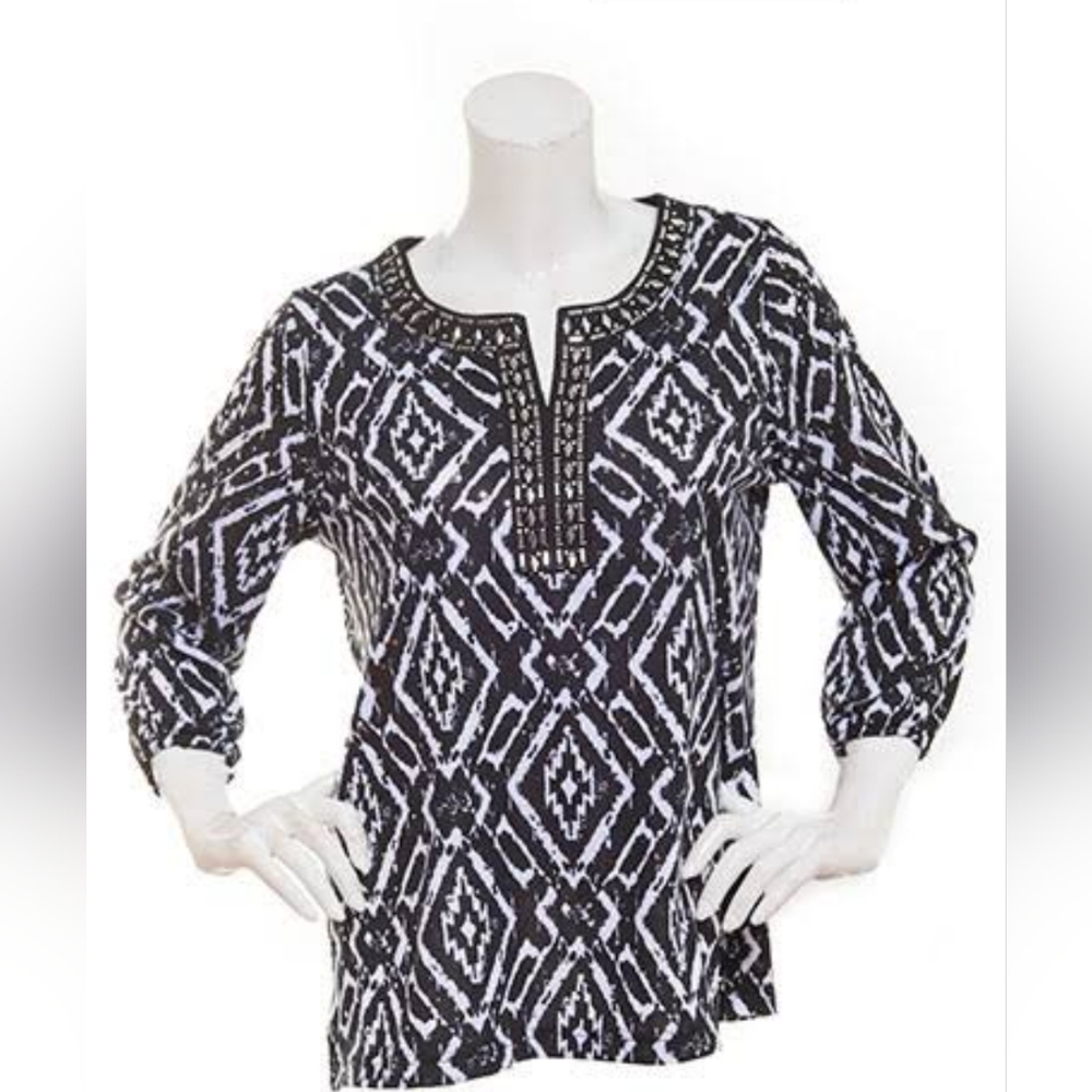 5/$25 Cathy Daniels blouse